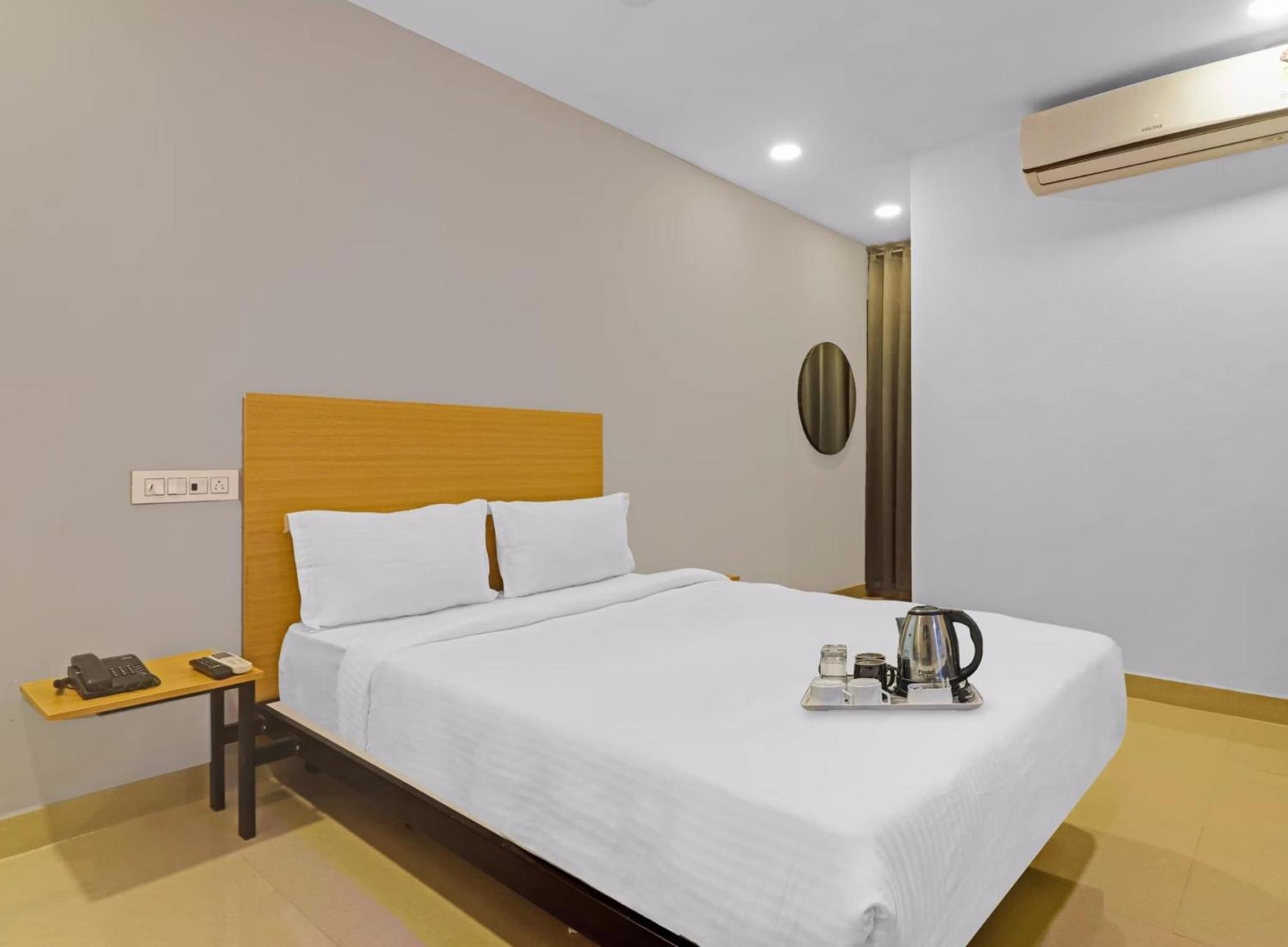 海得拉巴 Super Townhouse Che Sigma酒店 外观 照片